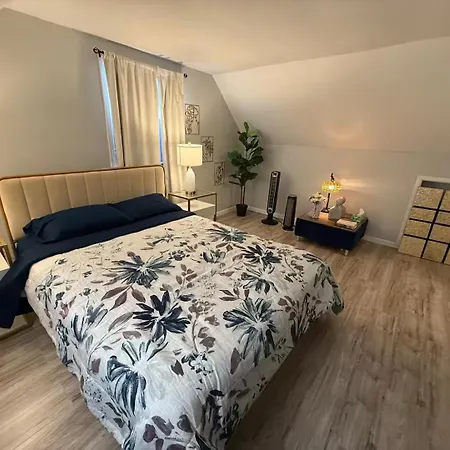 Elegantly Charming Long Island Stay